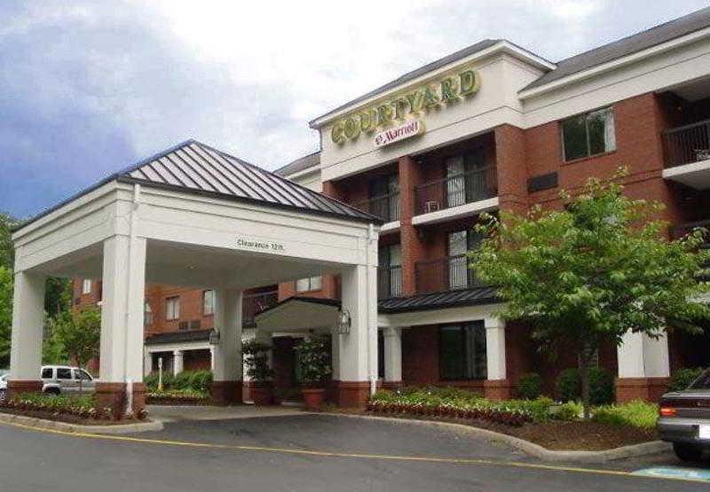 Courtyard Newport News Yorktown Hotel Exterior foto